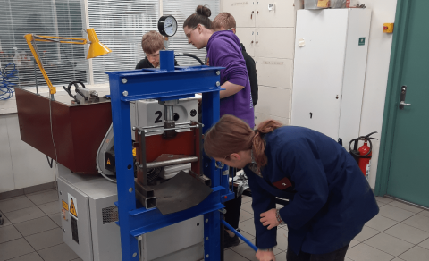 Málm og véltæknigreinar, þar sem hugur og hönd fara saman